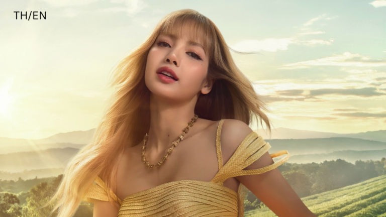 เจาะลึกเบื้องหลังแฟชั่นลุค ททท. x LISA: เมื่อ ‘ลิซ่า-ลลิษา’ พางานหัตถศิลป์ไทยทะยานสู่สายตาโลก I When ‘LISA’ Propels Thai Craftsmanship onto the Global Stage